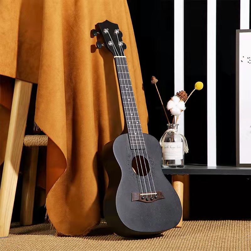 厂家批发23寸尤克里里桃花芯/ukulele四弦琴小吉他简单易学入门级